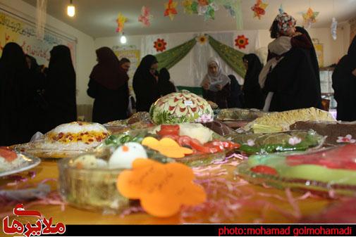جشنواره دست سازه‌های دانش آموزی با طعم غذاهای سنتی ایرانی/محمد گل محمدی